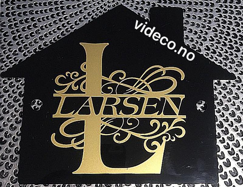 Akrylskilt - Hus med monogram