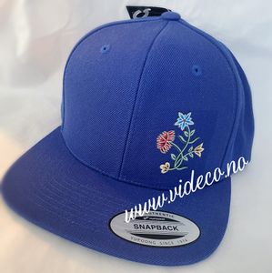 Hovedbilde Caps - Nordlansbunad