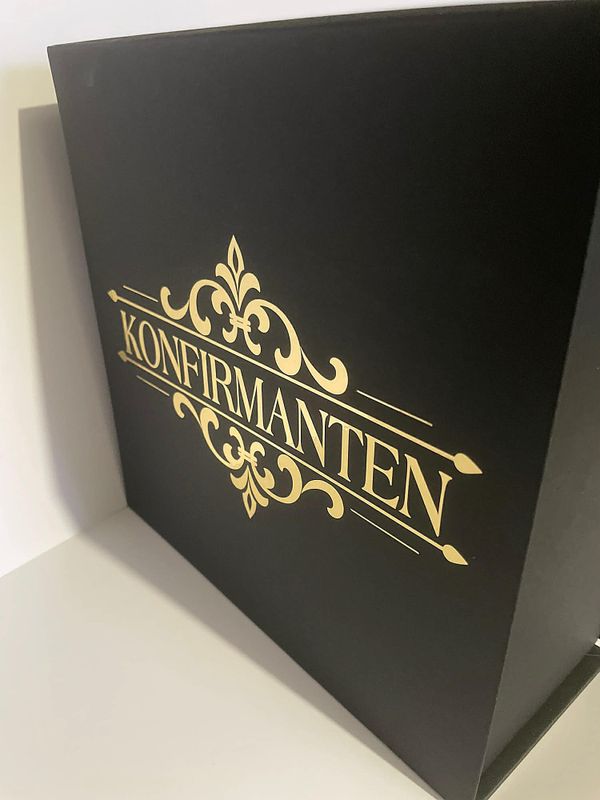 Oppbevaringsboks sort - Konfirmanten